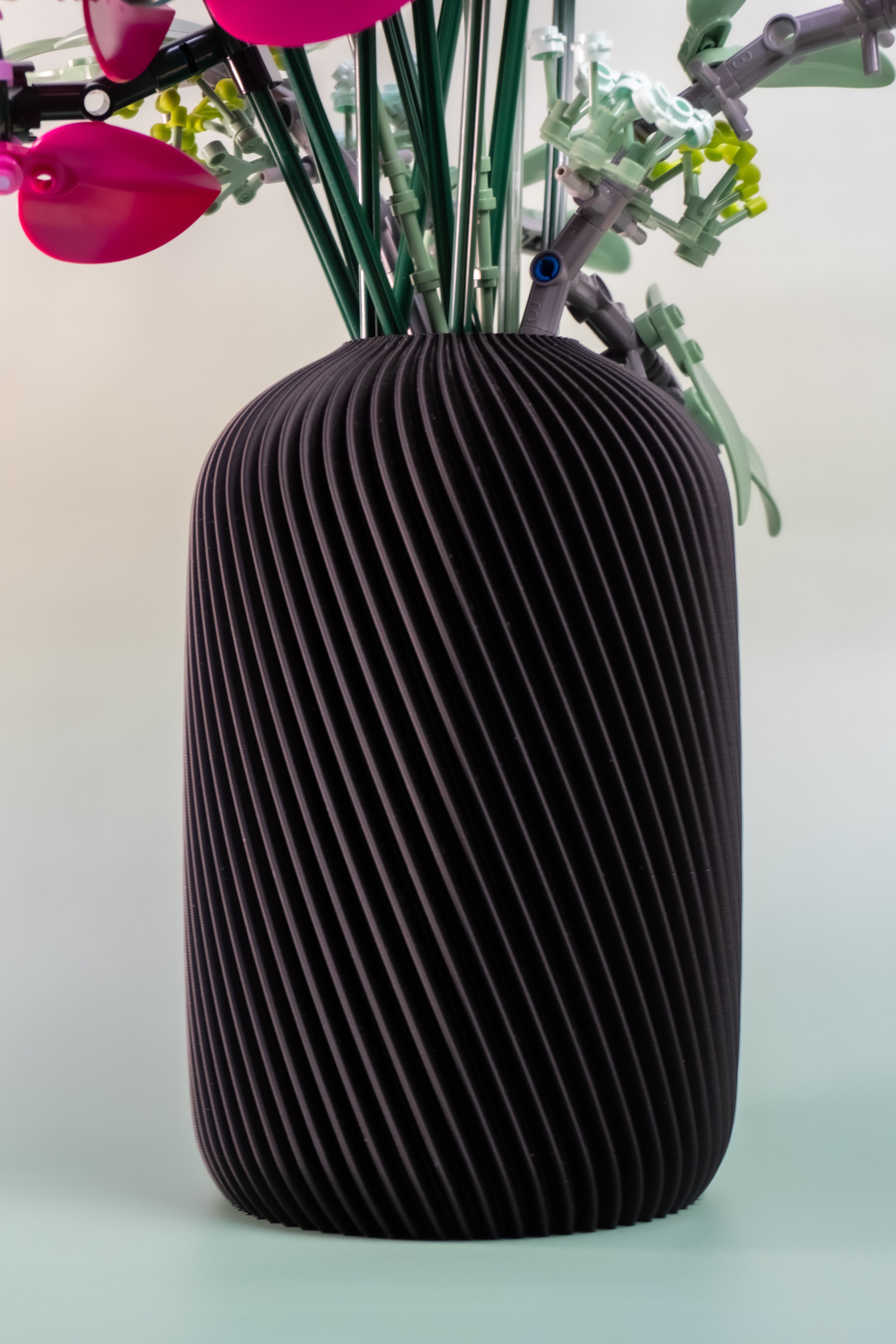 Mini Lux Vase for LEGO® Botanical Daisies (11508) – Maerc Design