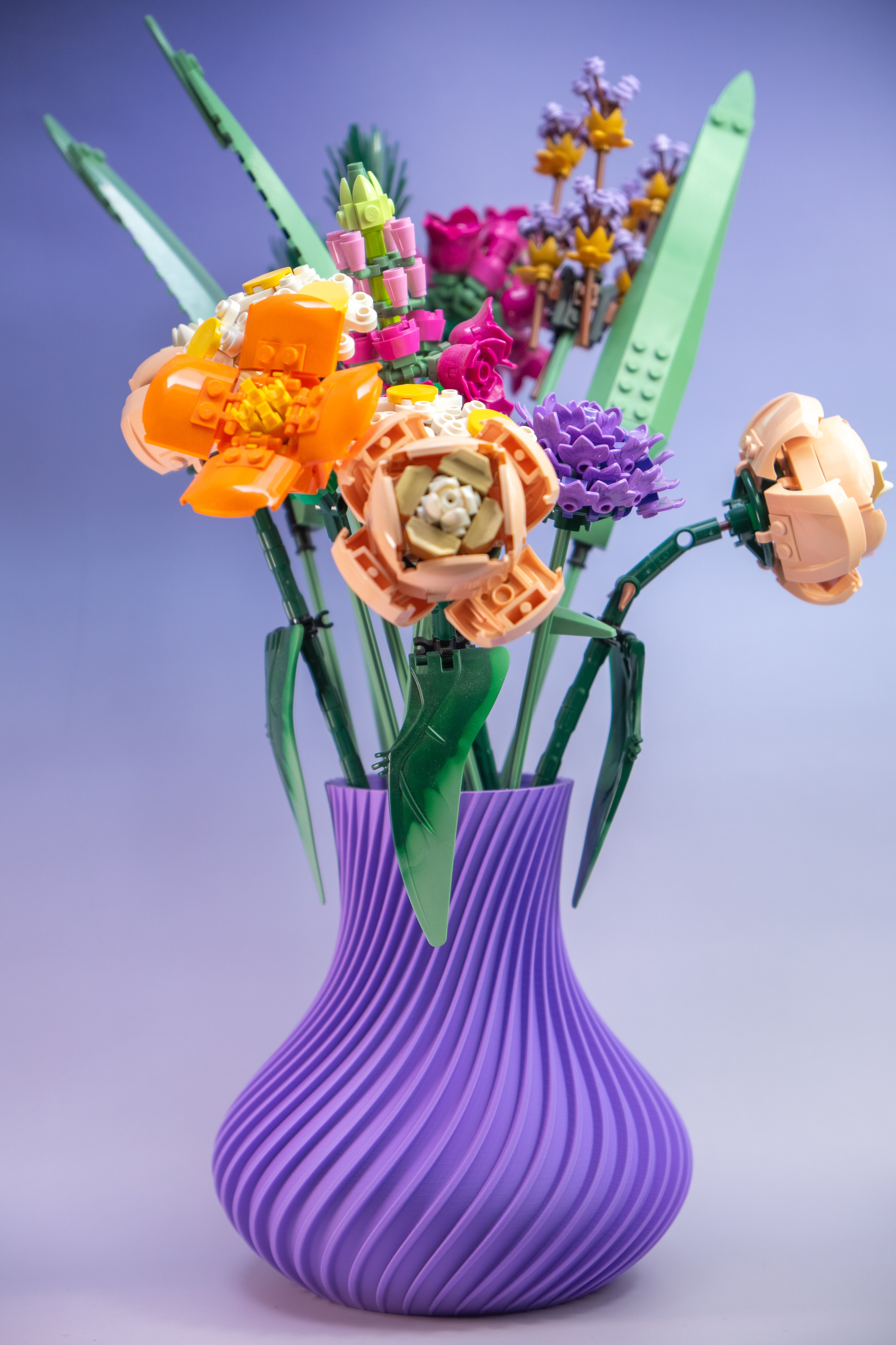 Vase with holder for LEGO® Botanical Flowers
