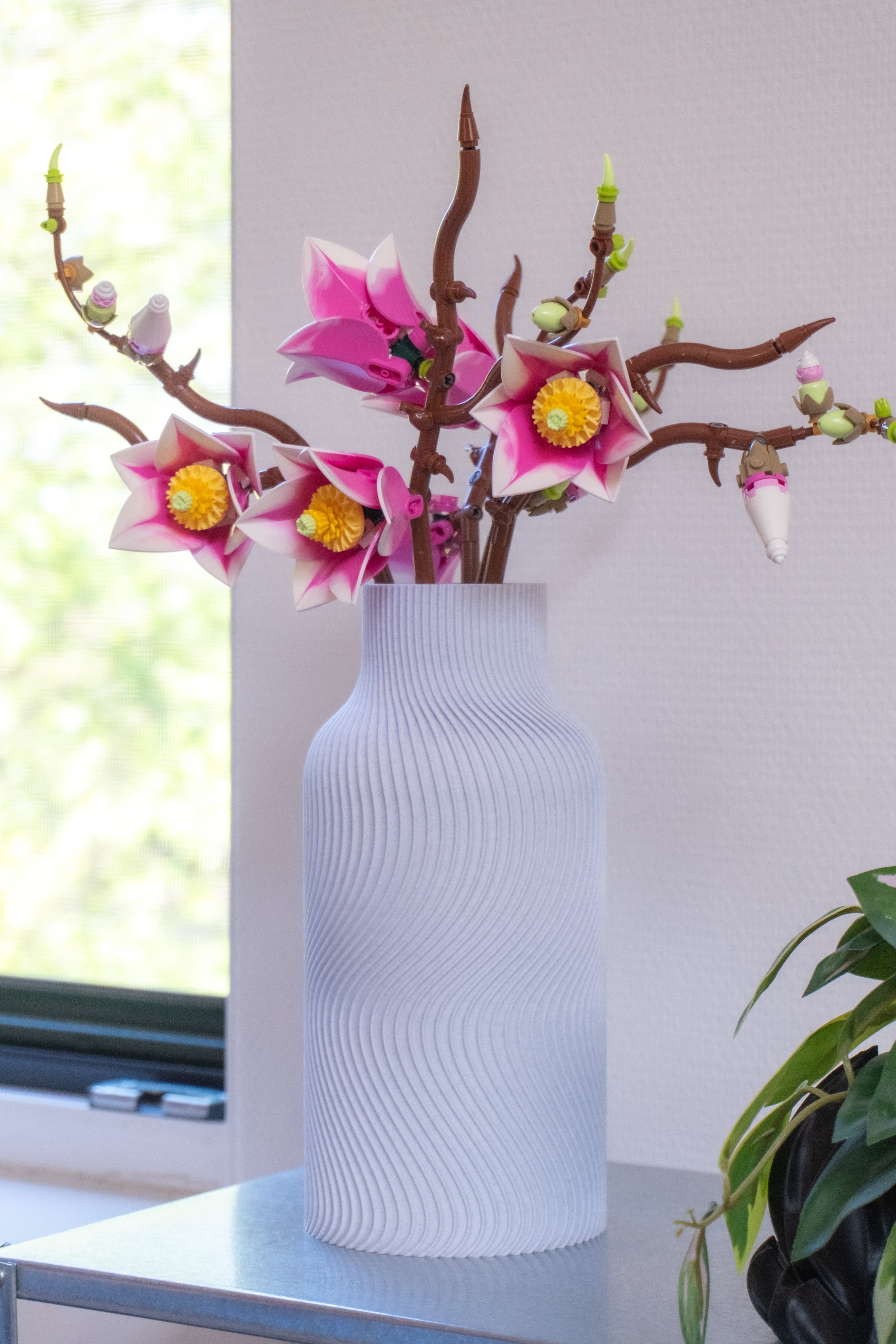 Wavy vase - Tall
